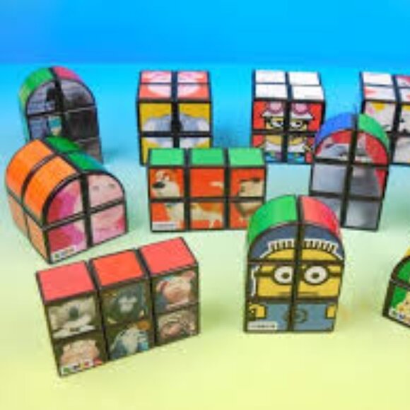 Rubix Illumination Sing Ash Hedgehog SEALED 2018 (SKU: 84TO) - Picture 4 of 4